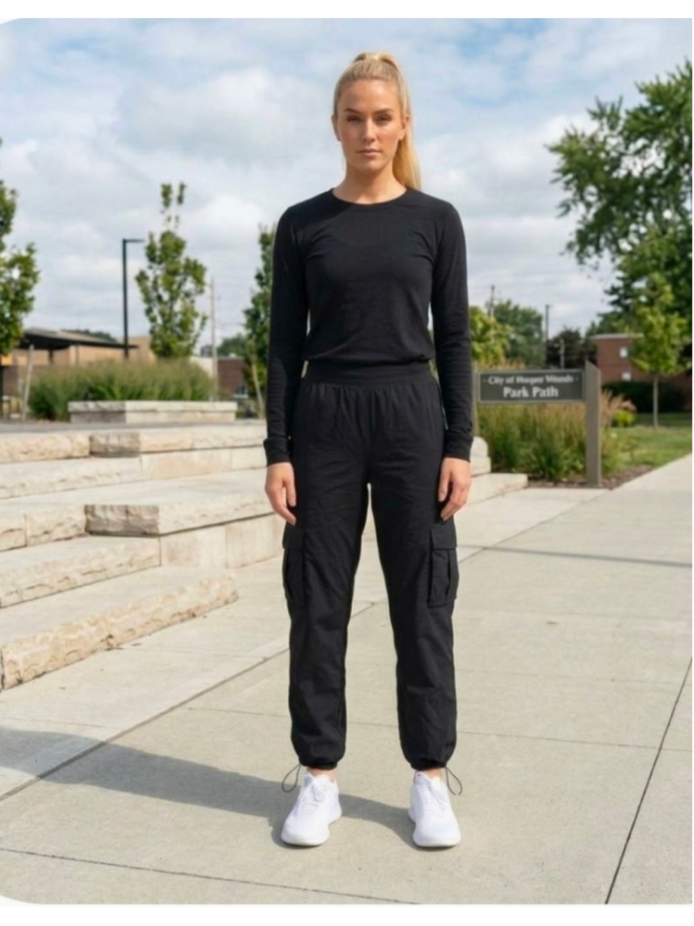 Women's Lululemon Dance Studio Cargo Joggers Black Size M